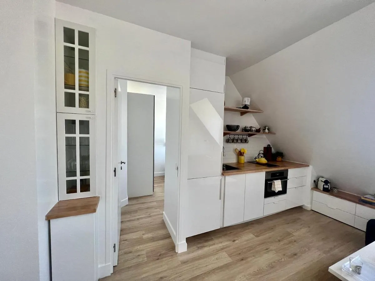 פריז 5 Stars 2-Br In Center , Air Conditioner , Elevator